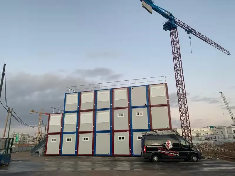 Base de vie superposés chantier